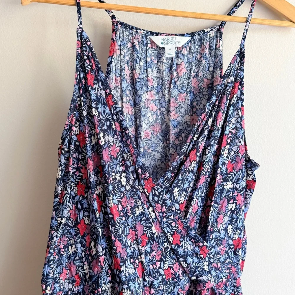 Market & Spruce Navy Floral Liliana Surplice Knit Romper - Picture 3 of 9